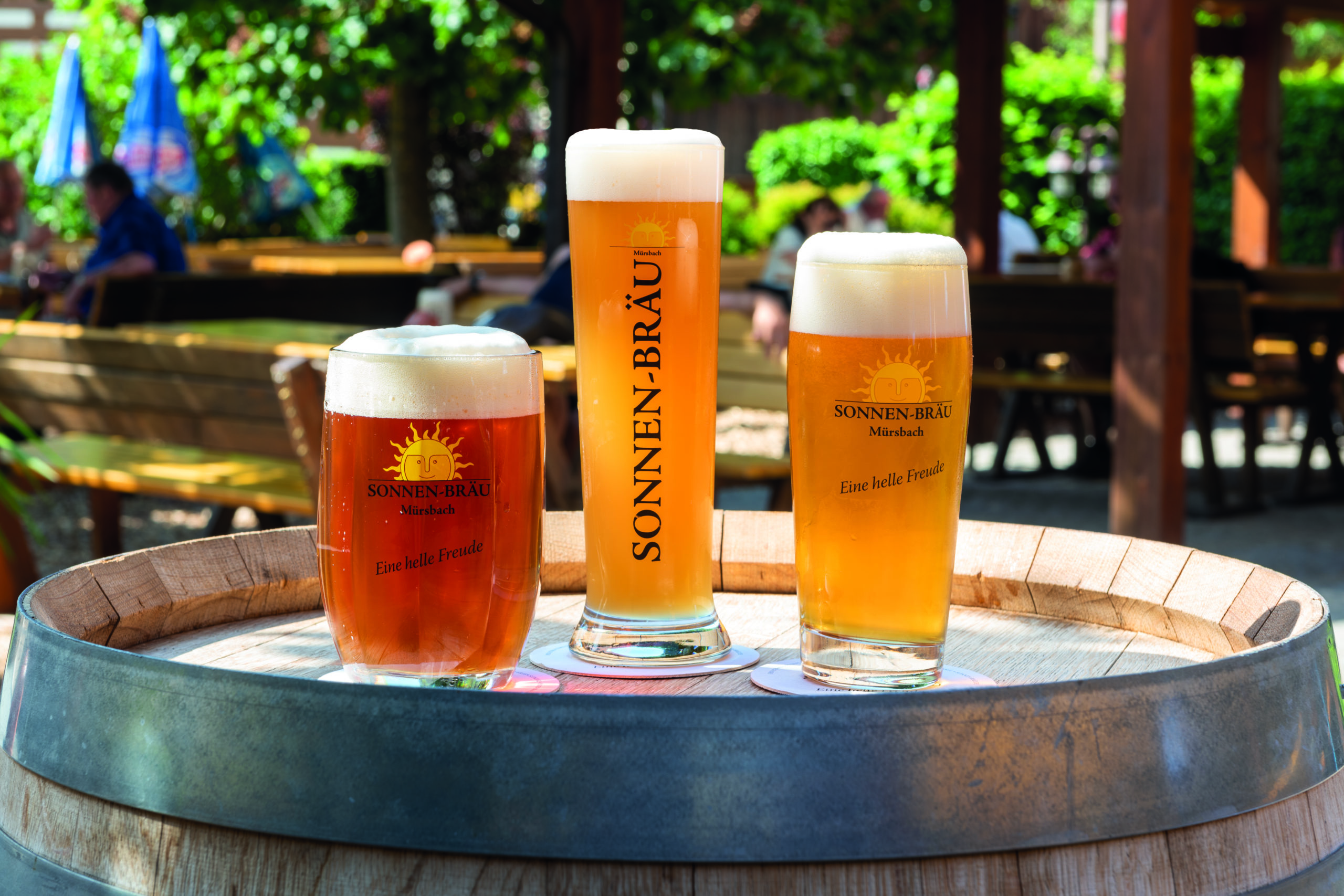 Frisch gezapfte Biere der Sonnenbräu in Mürsbach, Foto © Sator, Alle Rechte vorbehalten
